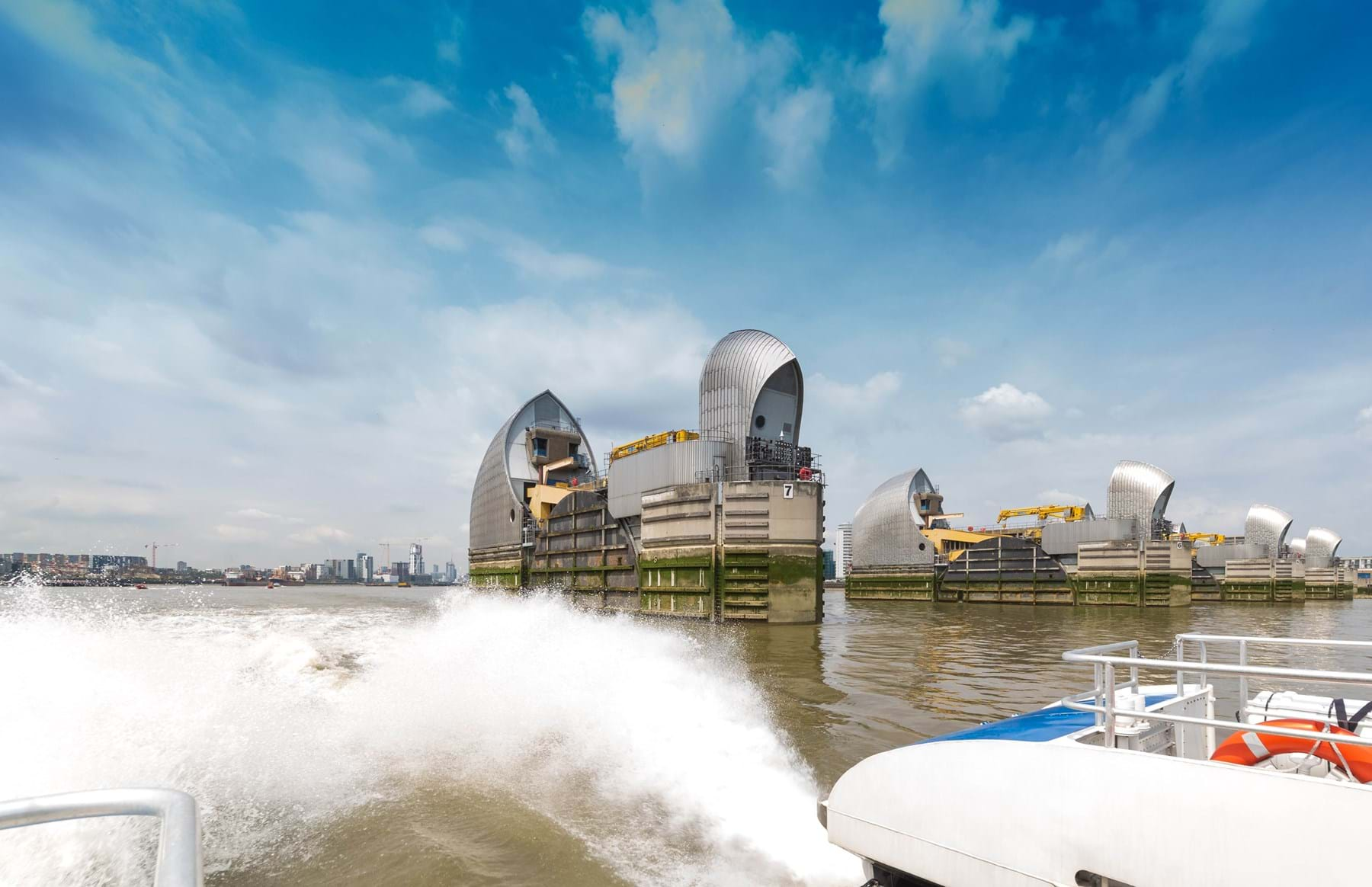 Thames Barrier 16X9