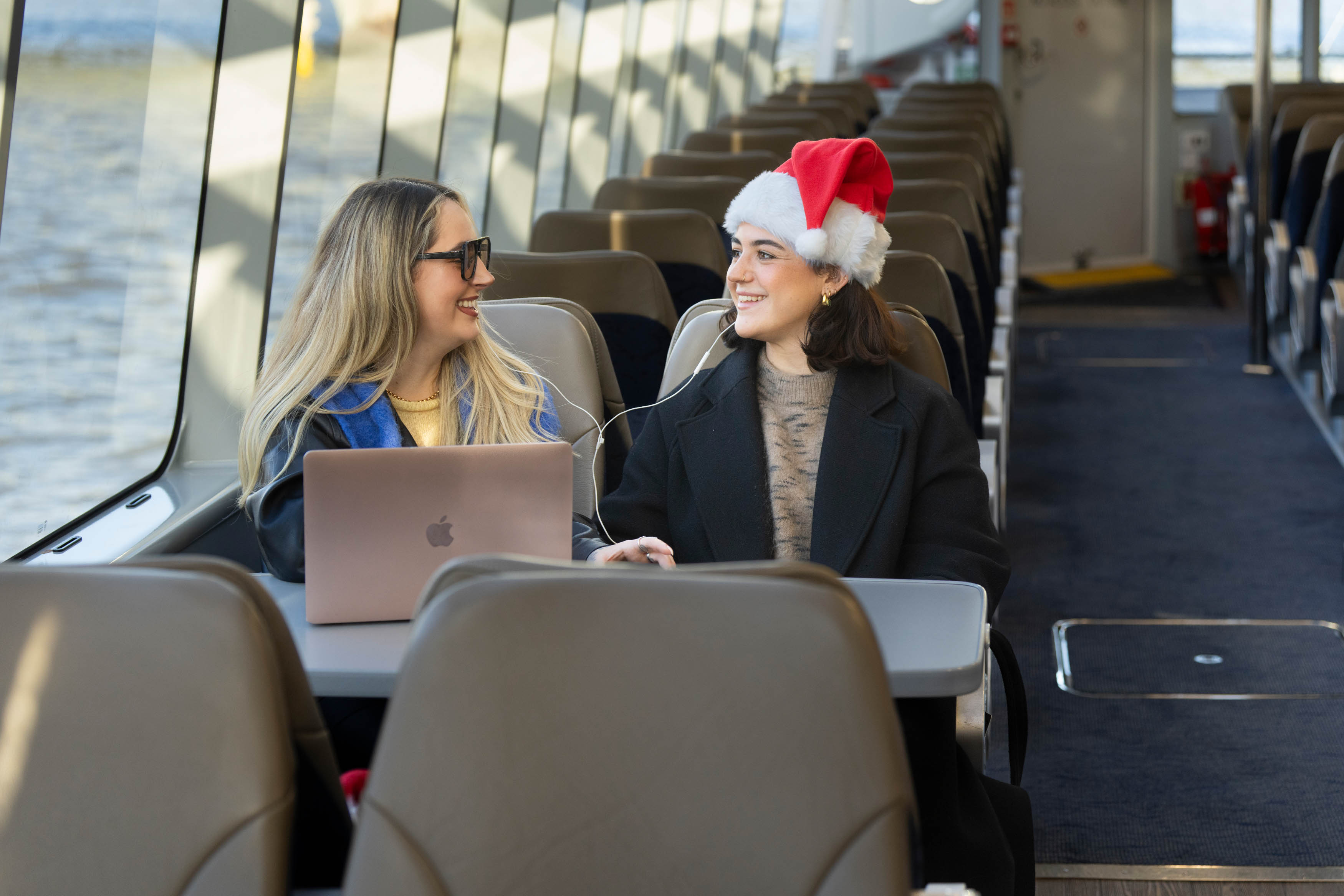 2025 12 02 1115 Mickey LF Lee MX18255 Midres